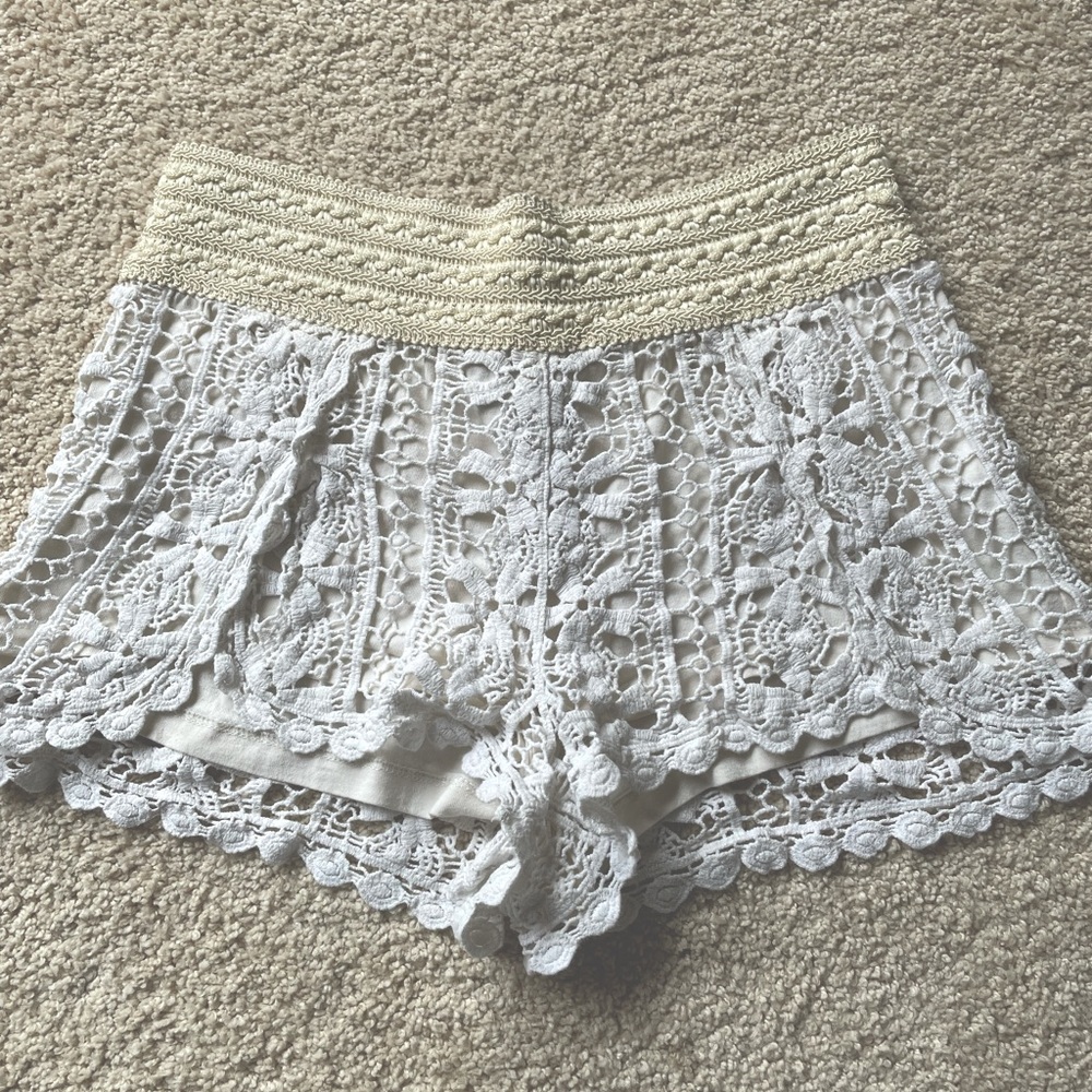 Topshop - Crochet shorts